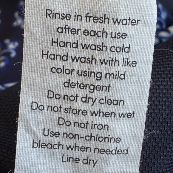 Athleta Tangier Cutout One Piece Swimsuit Navy Blue and White Print Halter Smal - Picture 11 of 11